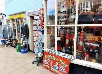 united-kingdom/southwold/shop/vintage-store