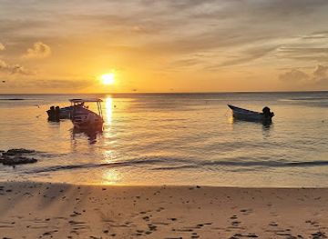 trinidad-and-tobago/nylon-pool/shop/beachfront-mini-mart