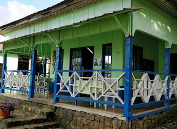 sao-tome-and-principe/praia-banana/shop/mionga