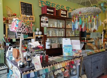 netherlands/gooi/shop/dress-it-up-annie-sloan-krijtverf-fusion-mineral-paint