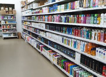 hungary/vac/shop/tibi-grocery-store