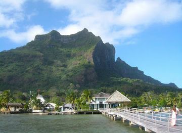 french-polynesia/bora-bora/shop/robert-wan-tahiti-bora-bora