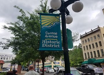 arkansas/hot-springs/shop/temperance-hill-square