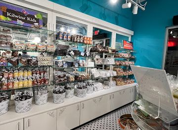 florida/pensacola-beach/shop/kilwins-pensacola-beach