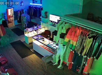 illinois/rockford/shop/tiffany-s-luscious-boutique