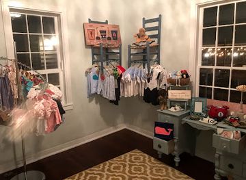 florida/pensacola/shop/honey-sweet-blanks-vinyl-boutique