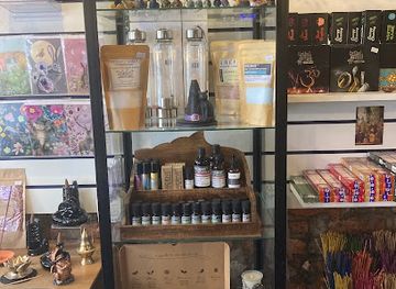 united-kingdom/clwyd/shop/grisial-crystals-and-more