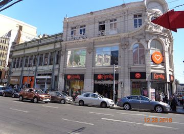 chile/valparaiso/barrio-puerto/shop/family-shop
