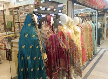 pakistan/rawalpindi/shop/rabi-center-saddar
