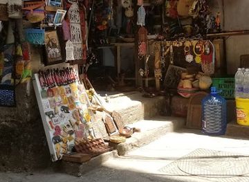 tanzania/zanzibar-city/stone-town/shop/the-gallery-curio-shop