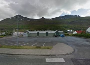 iceland/seydisfjordur/shop/cruise-pier