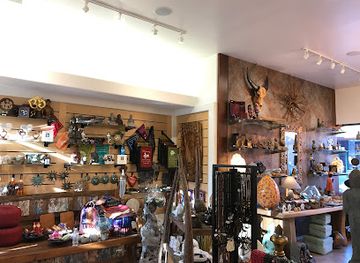 arizona/sedona/shop/wisdom-arts-gifts-and-decor