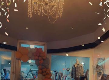 texas/longview/shop/coco-and-meg