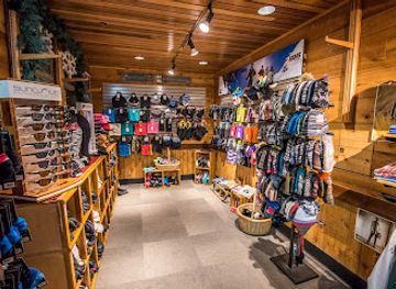 utah/deer-valley/shop/jans-at-silver-lake-lodge-deer-valley