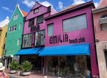 curacao/willemstad/shop/emilia-boutique