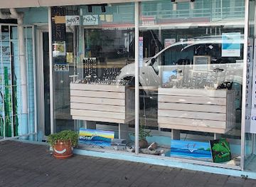 costa-rica/jaco/shop/alana-s-jewelry