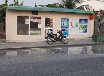 maldives/addu-city/shop/enzo-store