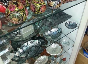 mauritius/flic-en-flac/shop/crealia-boutik