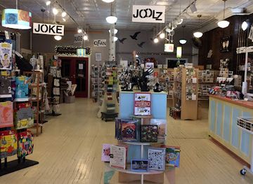 maine/waldo-county/shop/yo-mamma-s