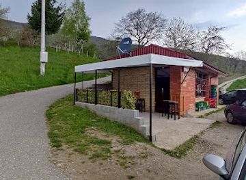 montenegro/lakes-of-plav/shop/caffe-bar-retro