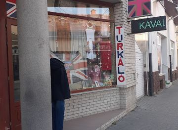 hungary/szekesfehervar/shop/kavalkad-hasznaltruha-uzlet-turi