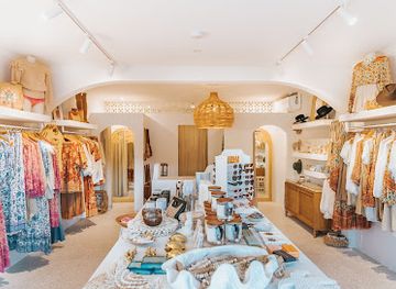 australia/gold-coast/shop/white-bohemian