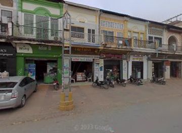 cambodia/battambang/shop/the-boy-store
