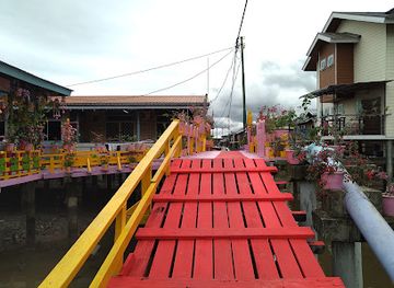 brunei/pulau-selirong-forest-reserve/shop/kampong-ayer-cultural-tourism-gallery