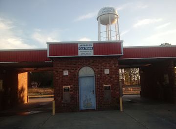 Sandhill Shopping Center