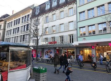 switzerland/thun/shop/only