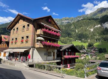 switzerland/lauterbrunnen-valley/shop/bsouvenirs