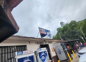 puerto-rico/la-cordillera-central/shop/colmado-la-piedra