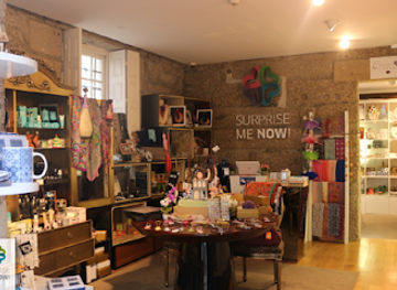 portugal/guimaraes/shop/surprise-me-now