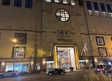 illinois/chicago/magnificent-mile/shop/gucci