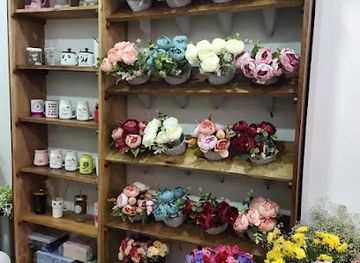 india/arunachal-pradesh/shop/kaken-decor-cum-gifts-flowers