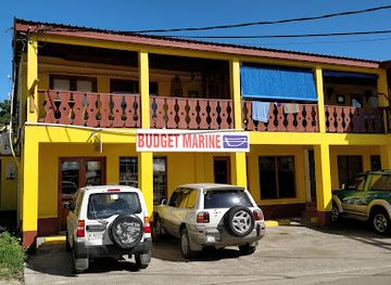 antigua-and-barbuda/nelson-s-dockyard/shop/budget-marine-antigua-english-harbour