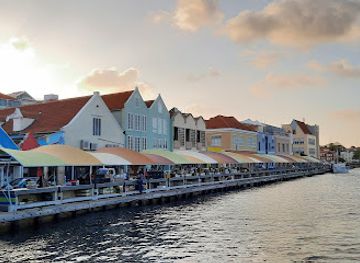 curacao/st-joris-bay/shop/memories-curacao