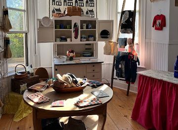 maine/rockland/shop/little-fox