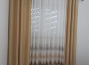 albania/berat/shop/bota-e-perdeve