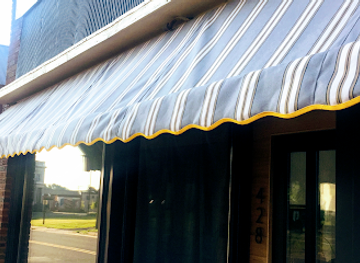 michigan/porcupine-mountains-wilderness-state-park/shop/the-paper-moon-mercantile