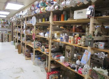 minnesota/winona/shop/basement-bargins-thrift-store