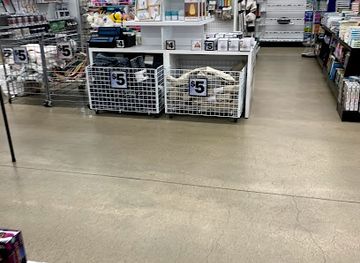 kansas/manhattan/shop/five-below