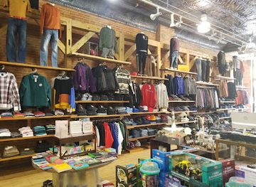 wisconsin/la-crosse/shop/dale-s-clothing-for-men-and-women