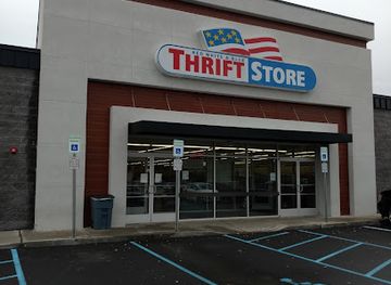 new-jersey/paterson-great-falls-national-historical-park/shop/red-white-blue-thrift-store