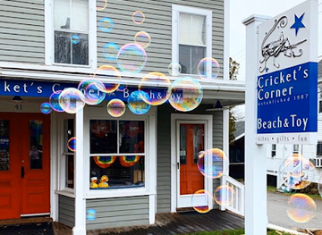 maine/ogunquit/shop/cricket-s-corner-beach-toy