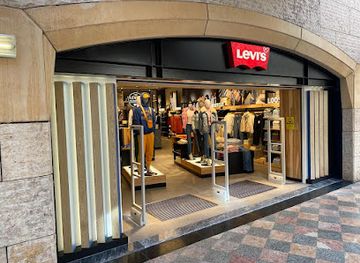 portugal/aveiro/shop/levi-s-forum-aveiro