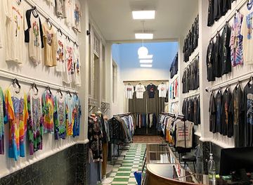 mexico/mexico-city/roma/shop/goodbye-folk-vintage-tshirt-gallery-and-more