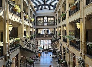 north-carolina/asheville/shop/grove-arcade
