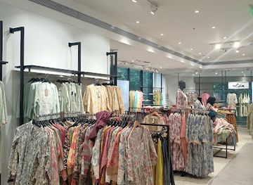 india/deccan-plateau/shop/westside-fc-road-pune