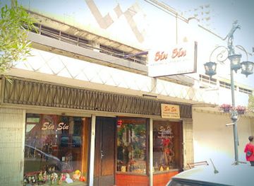 indonesia/bandung/shop/sin-sin-souvenir-antique-shop